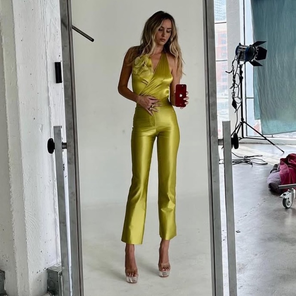 Rezek Studio Dijon Donna Halter top & Hustle Pant SET